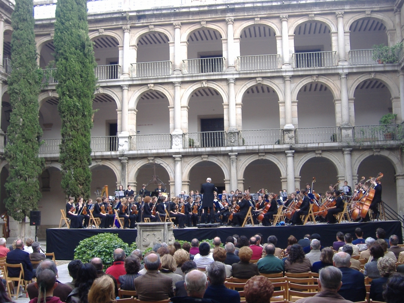Alcala-St.-Olaf-Orchestra-concert-2008