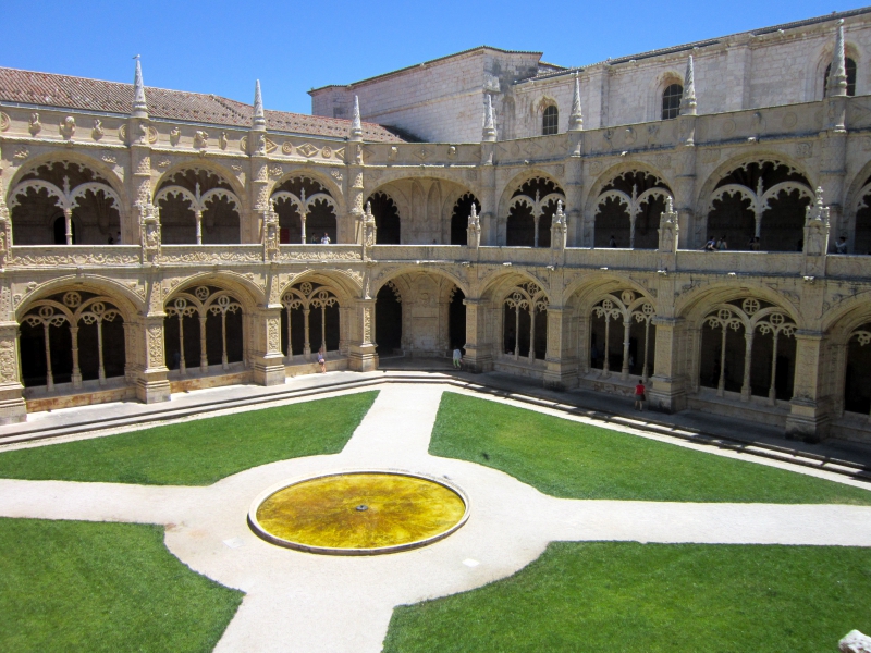 Lisbon - Jeronimos Monastery cloister